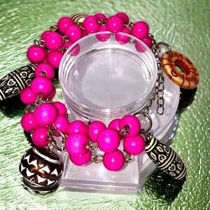 Pink Beaded Wood Ethnic Charms 9 3/8" Bracelet Vintage!